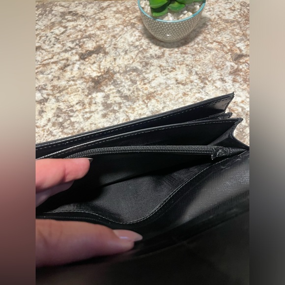 ❌SOLD!❌ PRADA Vintage Tessuto Nero Nylon & Leather Wallet Italy 100% Authentic! - Picture 12 of 16